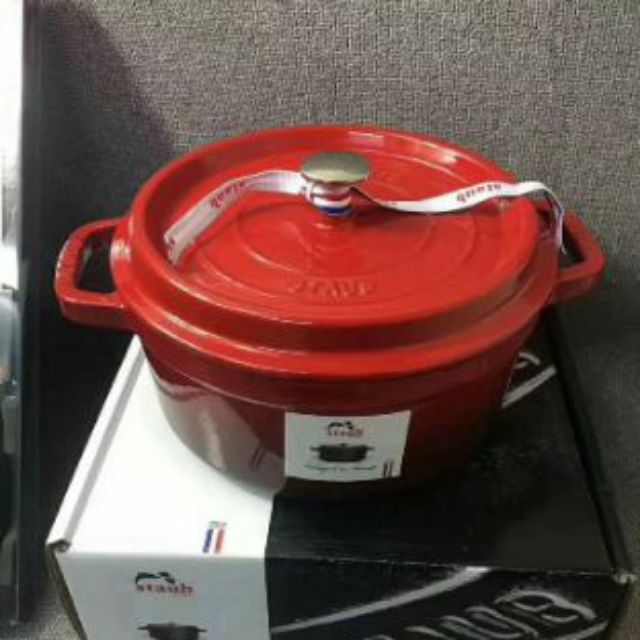 Nồi gang tráng men Staub la cocotte 24cm