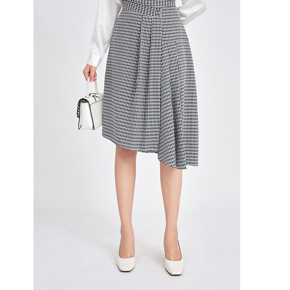 Chân váy nữ midi 92WEAR 3 MÀU, dáng A xếp ly vạt lệch kẻ caro JAA1331 | BigBuy360 - bigbuy360.vn