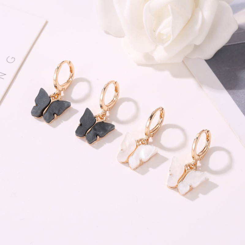 Khuyên tai mặt hình bướm bằng acrylic kích thước nhỏ nhiều màu sắc tùy chọn dễ thương thời trang Hàn Quốc