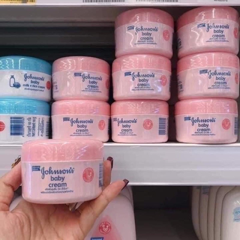 Kem dưỡng ẩm Jonson baby dịu nhẹ cho da nhạy cảm