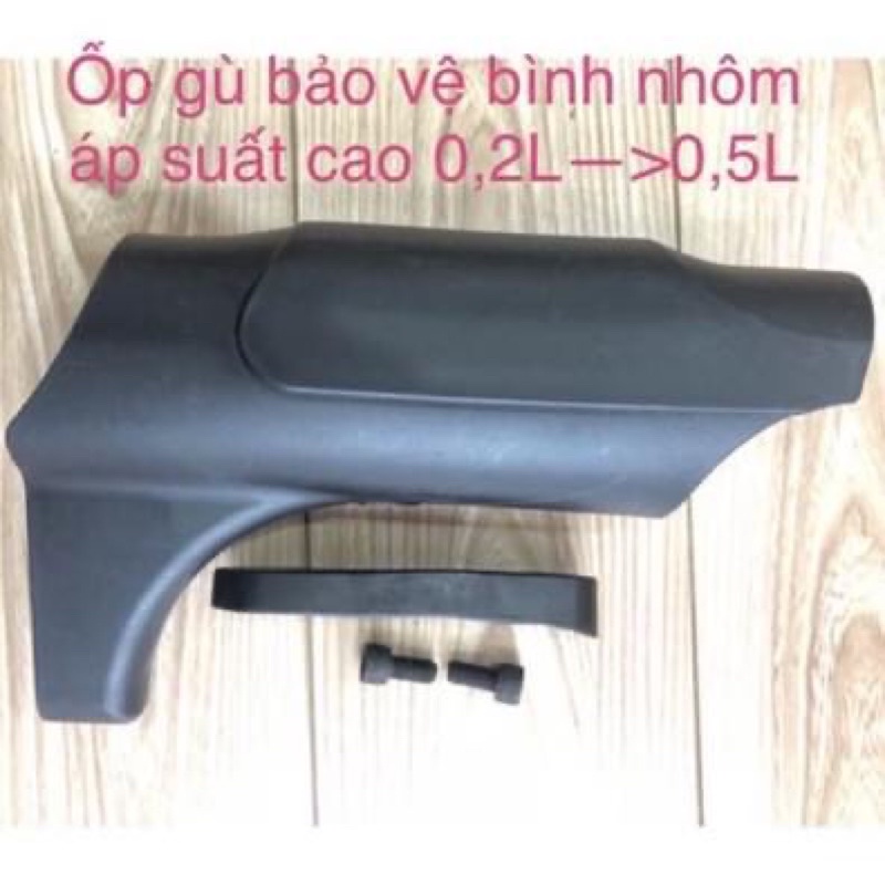 Ốp gù bảo vệ bình p c p nhựa cứng, tì vai. phù hợp cả bình cacbon