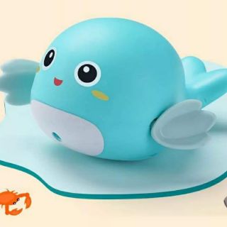 Cá vặn dây cót bơi lội