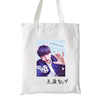 Túi tote vải trắng đeo vai in hình VƯƠNG TUẤN KHẢI nhóm nhạc TFBOYS idol thần tượng hoa ngữ phong cách cá tính đẹp