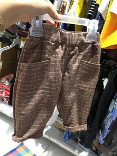 Quần jean lửng bé trai