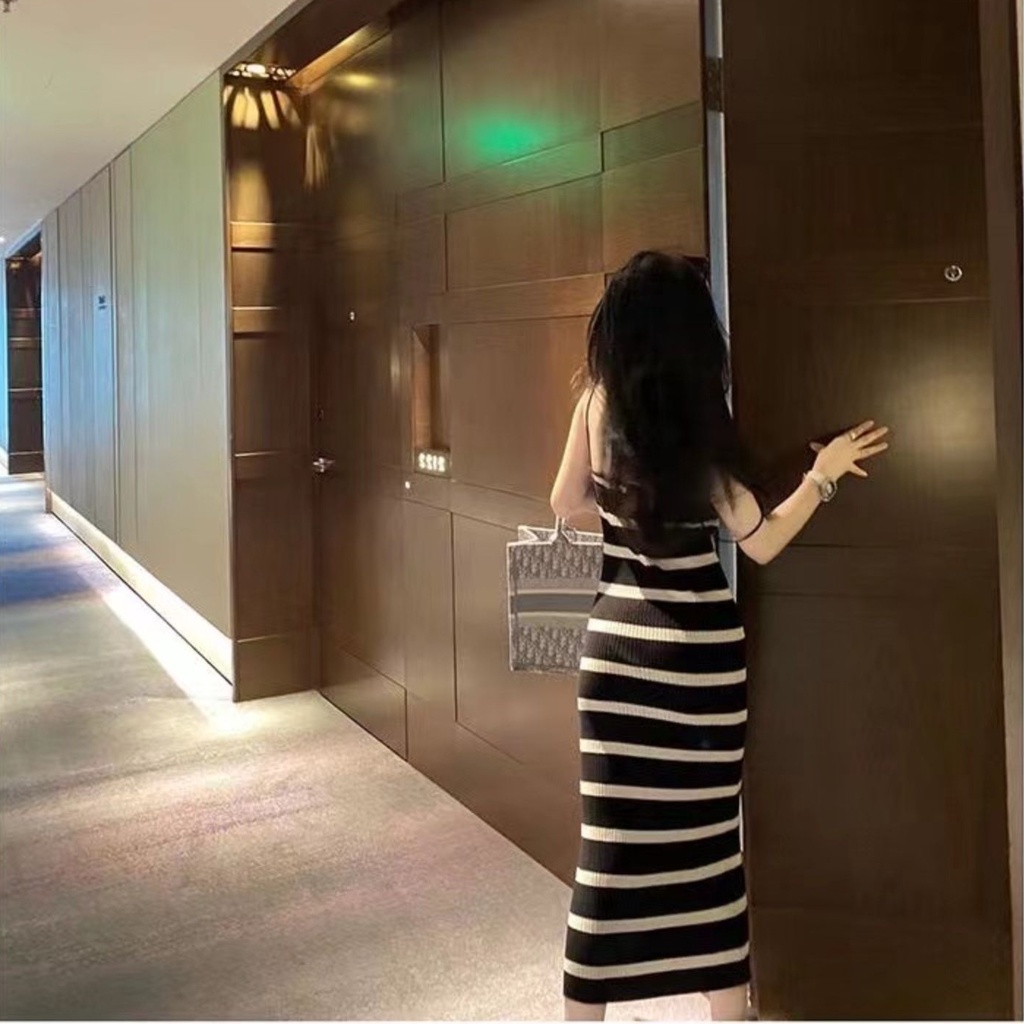 Đầm lửng SUXI hai dây dáng ôm kẻ sọc gợi cảm thời trang mùa hè dành cho nữ