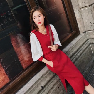 Đầm đỏ phối tay voan trắng