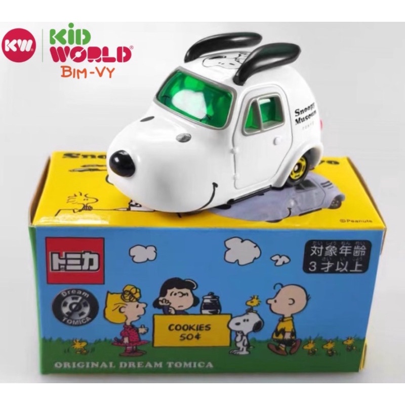 Xe mô hình Tomica Box Disney Snoopy Museum Tokyo. MS: 448. Made in Việt Nam.