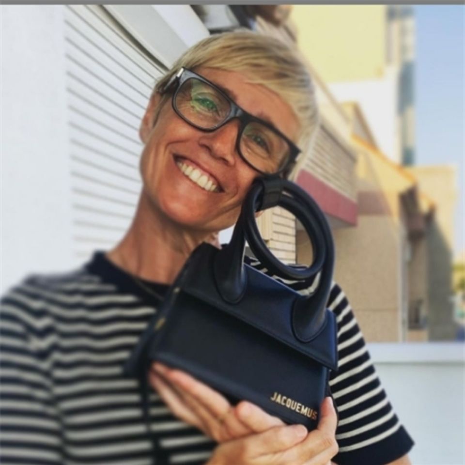 Túi Đeo Chéo Jacquemus Phong Cách Mới 2022 Mùa Thu Cho Nữ  Túi Xách Có Quai Cầm Có Thể Điều Chỉnh Le Chiquito