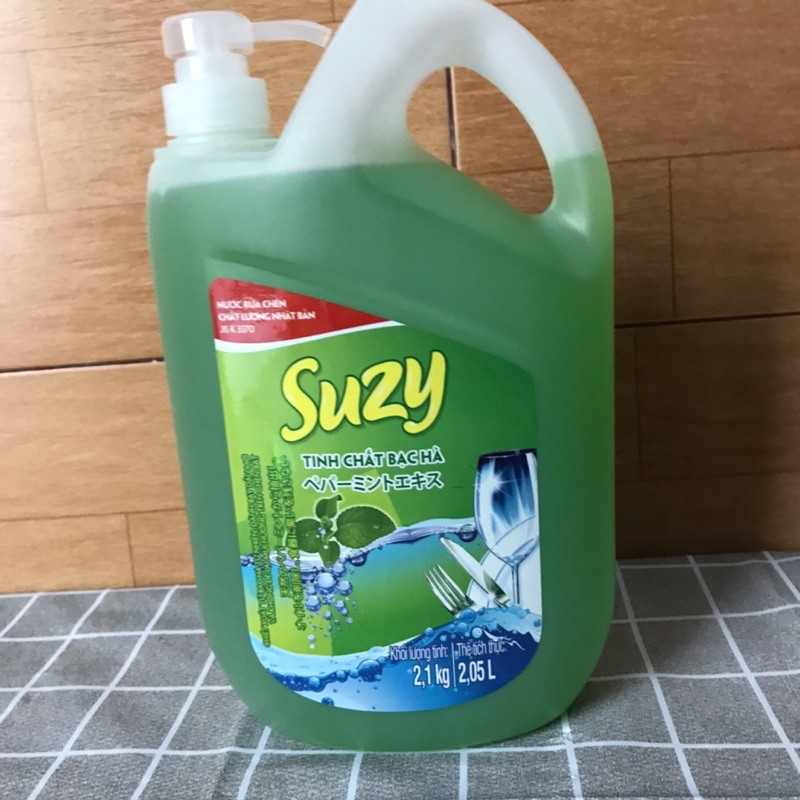 Nước rửa bát Suzy 2,1kg tinh chất bạc hà