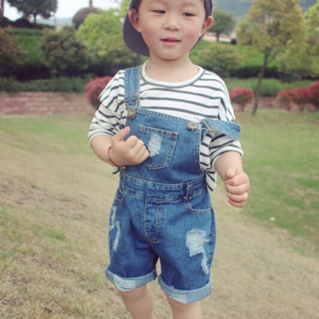 Freeship 99k TQ_Yếm jeans ngố