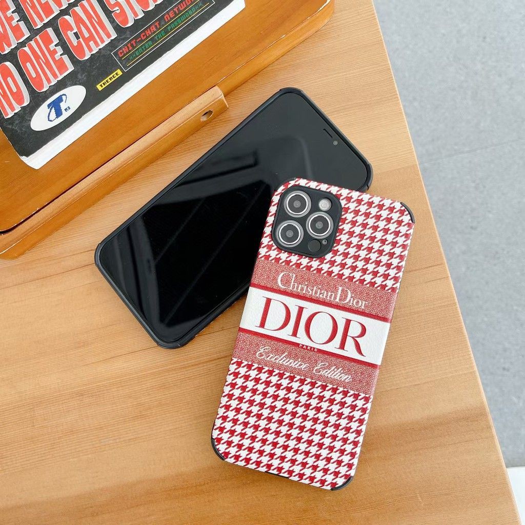 Ốp da viền vuông chống sốc in họa tiết Dior