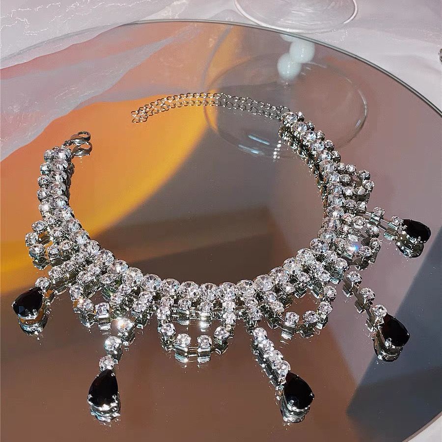 Toàn Bộ Vòng Cổ Tua Rua Giọt Nước Màu Đen Đính Kim Cương Lấp Lánh Sang Trọng Thời Trang Dự Tiệc Cao Cấp Cho Nữ
