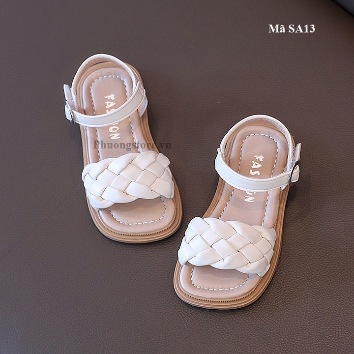 Giày sandal bé gái từ 1-12 tuổi màu trắng quai ngang mềm êm SA13