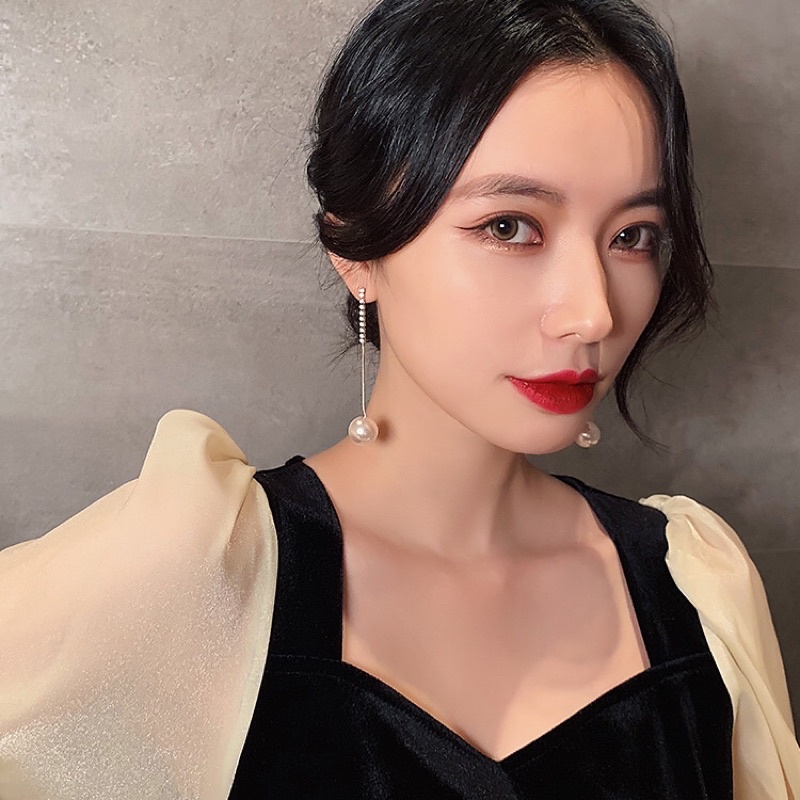 Bông Tai Dáng Dài Hạt Ngọc Nhân Tạo Đính Đá Sang Chảnh Mainia Shop