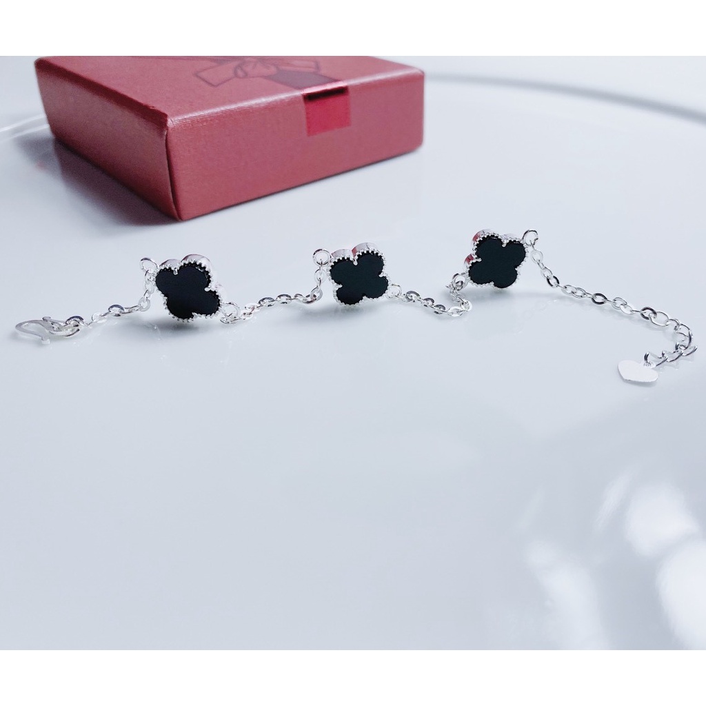 Vòng tay đá đen chất liệu bạc ta sang trọng nữ tính - Trang sức bạc Evasilver