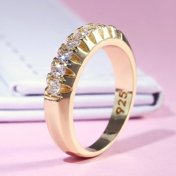 Women's Fashion Gold Tone Cubic Zirconia Band Ring Sparkling Ring Wedding Party Jewellery