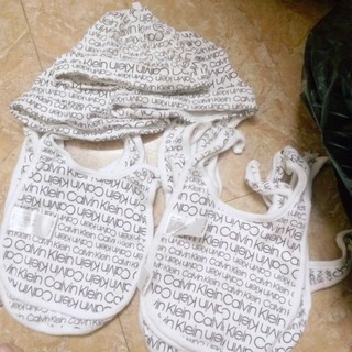 set yếm mũ sơ sinh