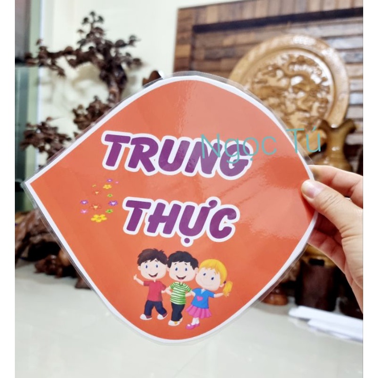 Sét Rời 5 Phẩm Chất học sinh trang trí lớp học. Kèm theo băng dính dán tường.