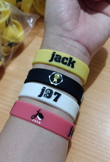 Vòng tay Jack J97