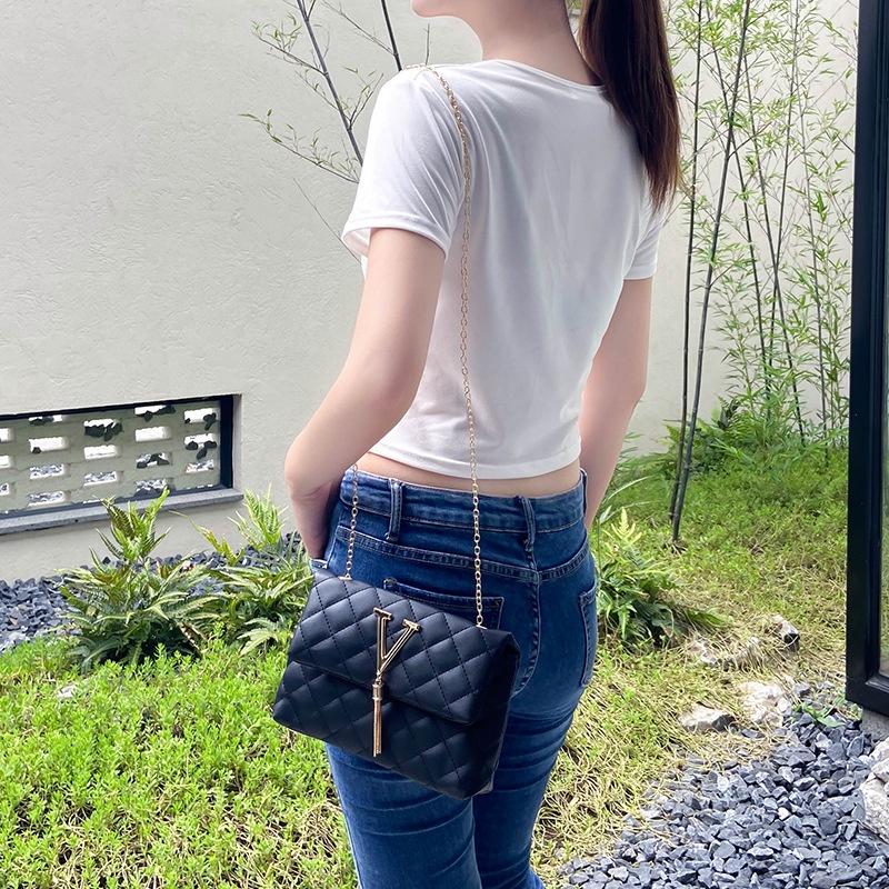 Túi Xách Đeo Vai Phối Tua Rua Đính Đá Thời Trang Sành Điệu