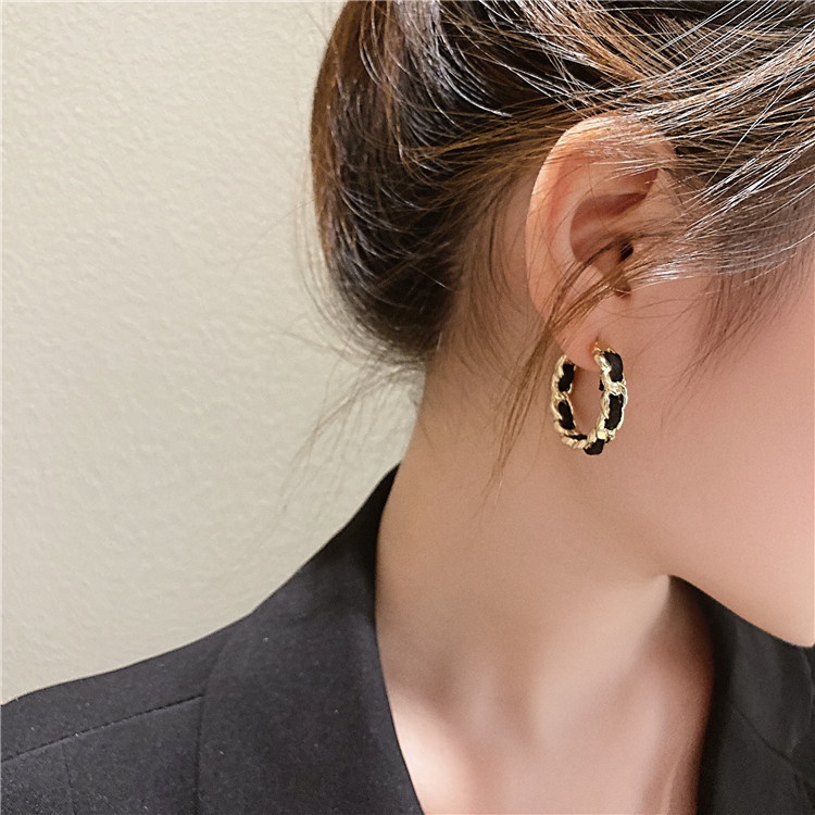 2022 Bông Tai Tròn Đơn Giản