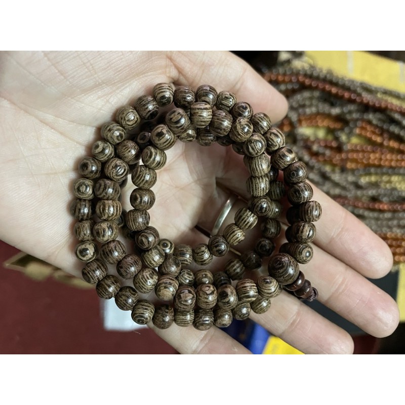 Chuỗi vòng đeo tay gỗ tự nhiên 108 hạt 6mm