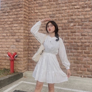 ĐẦM XOÈ CỘT EO