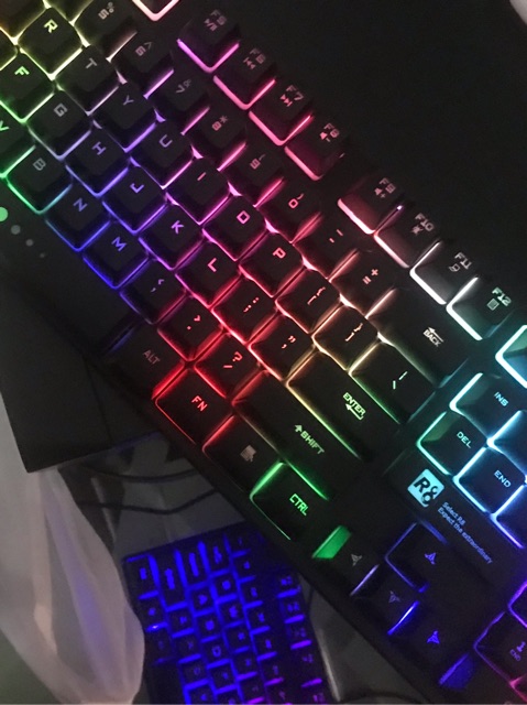 Bàn phím giả cơ chuyên game led 7 màu R8 [ 1 đổi 1 ] | BigBuy360 - bigbuy360.vn