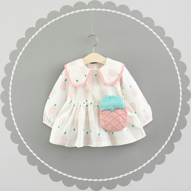 Váy công chúa thiết kế tay dài có họa tiết hình quả khóm