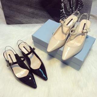 Giày sandal gót vuông 5p chất da bóng mềm