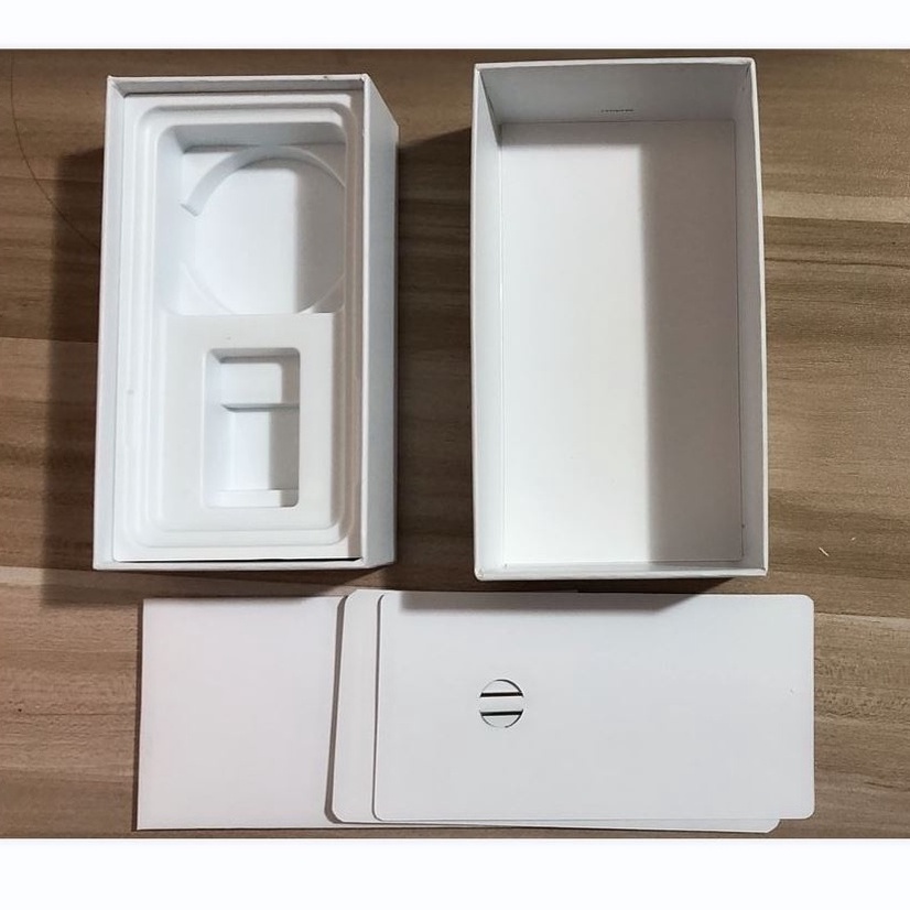 1 Hộp Rỗng Đựng Điện Thoại 14 14plus plus pro max Phiên Bản US