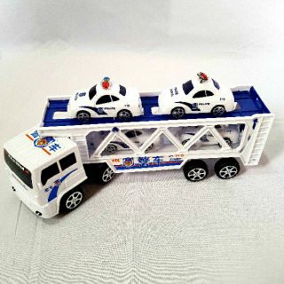 Mô hình xe chở xe chạy bánh đà