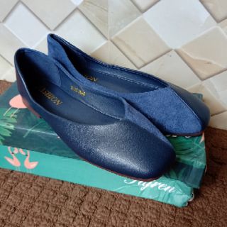 Giày bệt đen