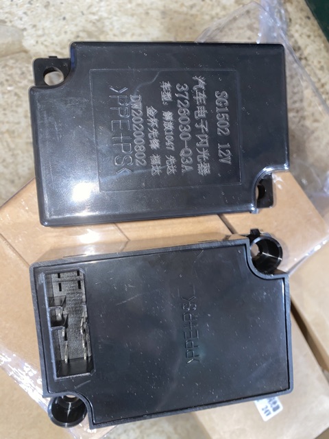 Rơ le nháy vina 12v 24v