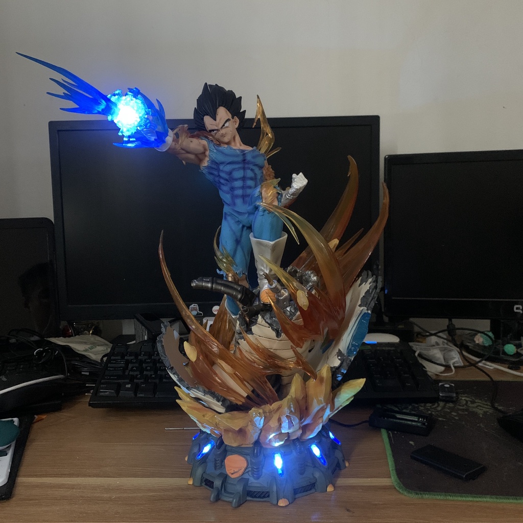 Mô hình vegeta hàng mới siêu khủng có 3 đầu thay thế