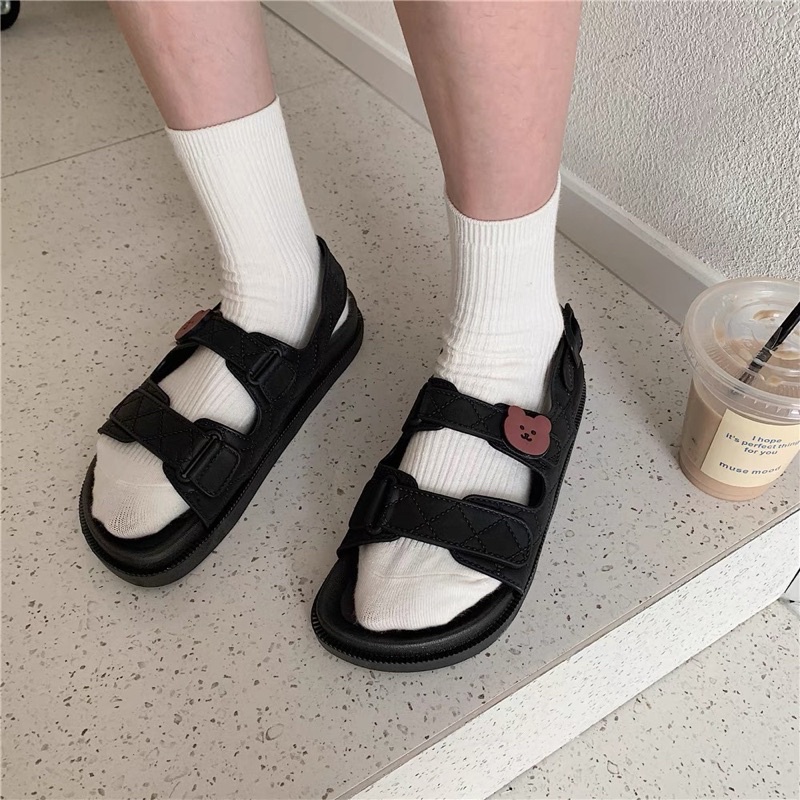Dép quai hậu nữ chống nước Sandal đế thấp chất liệu cao su chống trơn trượtt hình gấu đáng yêu Thevanishop - DSD05