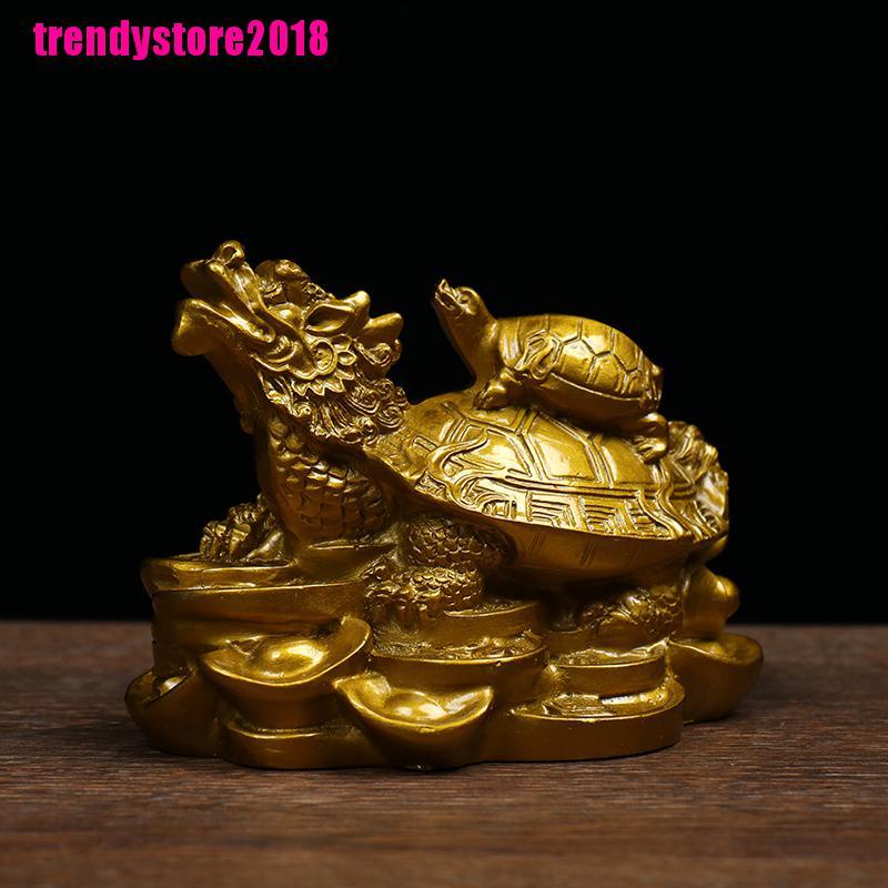 Tượng rùa màu vàng mang lại may mắn tiện lợi