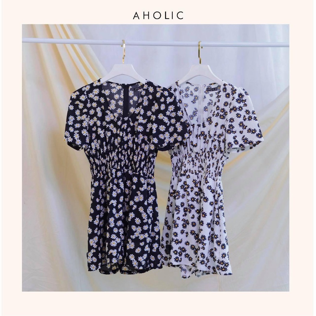 Jumsuit nhún eo hoạ tiết hoa cúc 2 màu AHOLIC A2765 | BigBuy360 - bigbuy360.vn