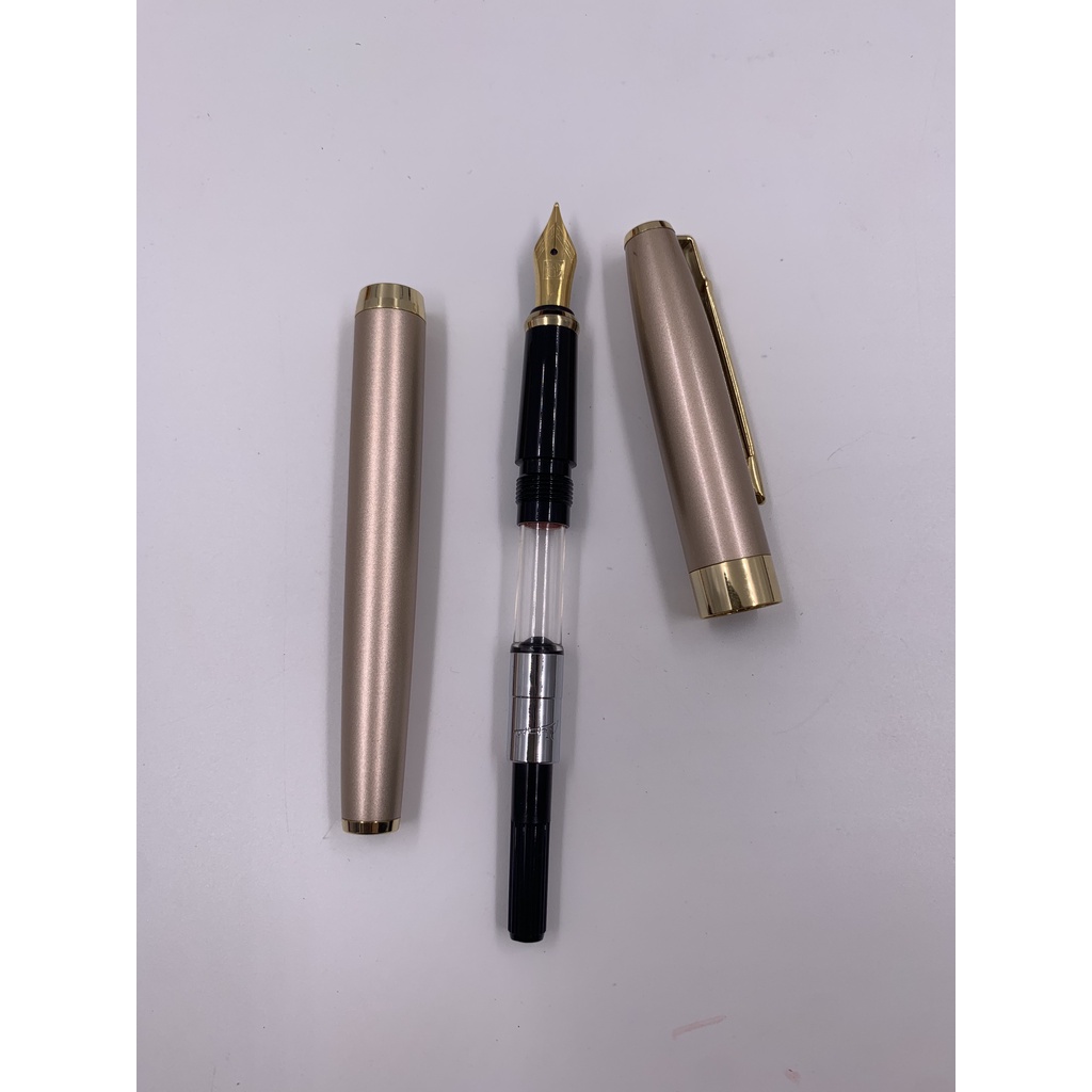 Bút máy Picasso 907 màu hồng kim cao cấp