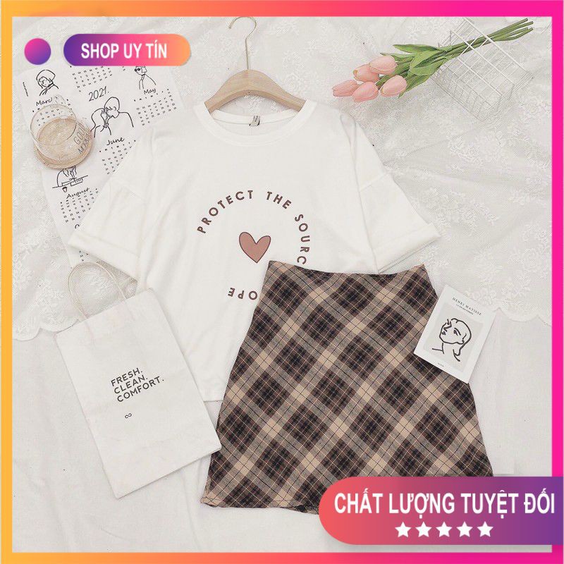 Set Đồ Nữ💧Combo Váy Áo💧 Bộ áo phông chữ trái tim mix chân váy A kẻ nâu siêu xinh SET03