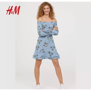 Váy xoan hoa trễ vai