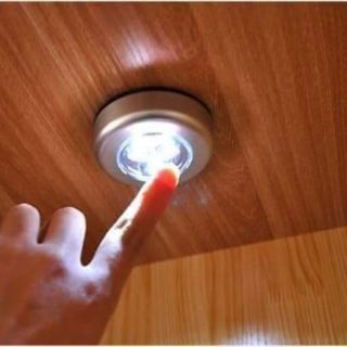 Đèn led dán trần mini trong tủ