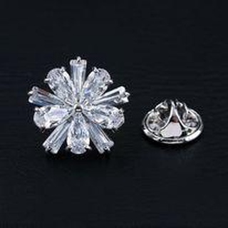 Pin cài cúc hoa 5 cánh đính đá 2*2cm