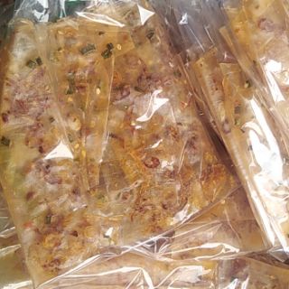 Bánh dẻo ớt cuong hành phi sate