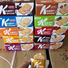 Lương Khô Kayon Nội Địa - hộp 900g - 20 cái | BigBuy360 - bigbuy360.vn