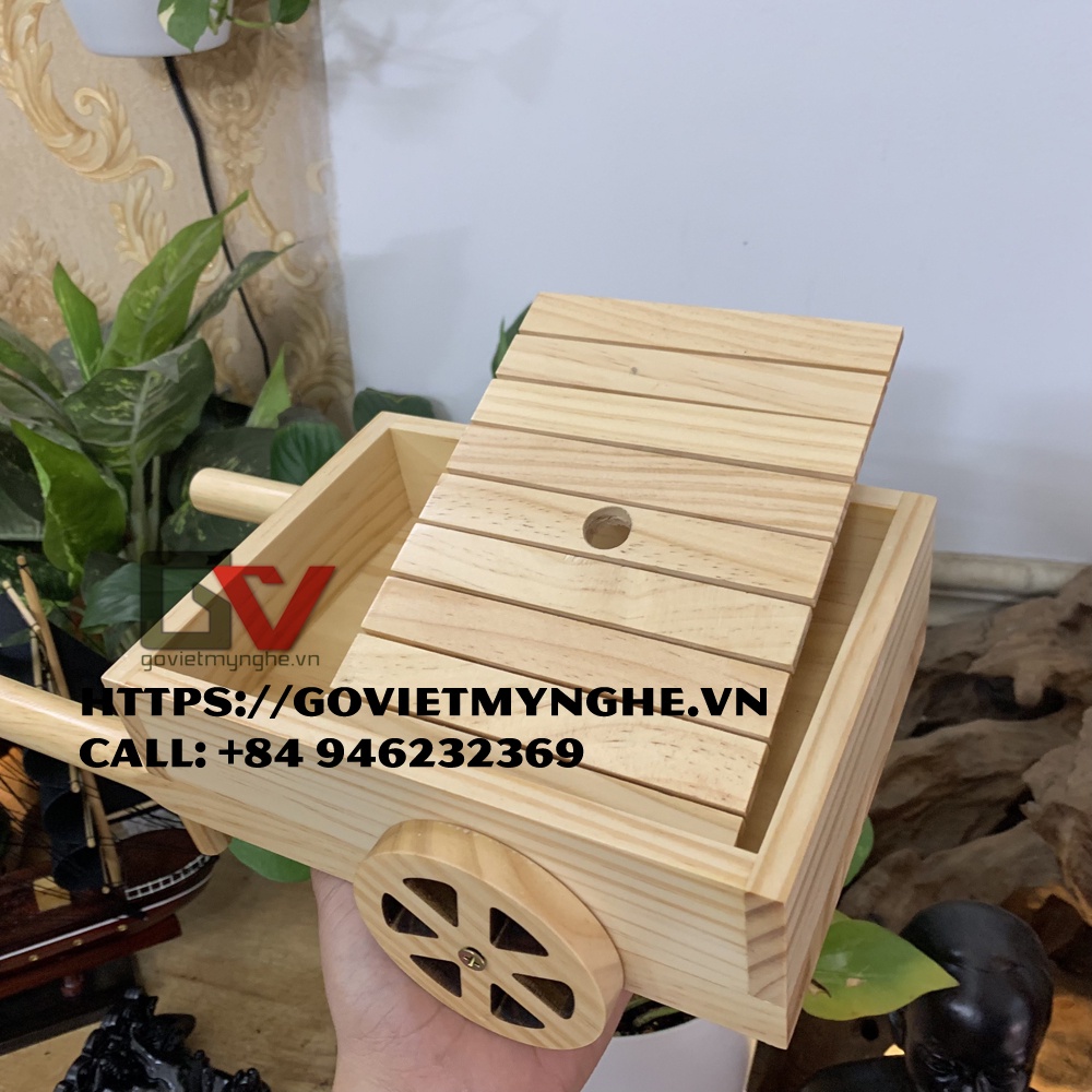 Khay gỗ trang trí món ăn hình xe kéo bò trang trí sushi sashimi BBQ - Khay gỗ decor món ăn độc đáo - Dài 30cm - Gỗ thông
