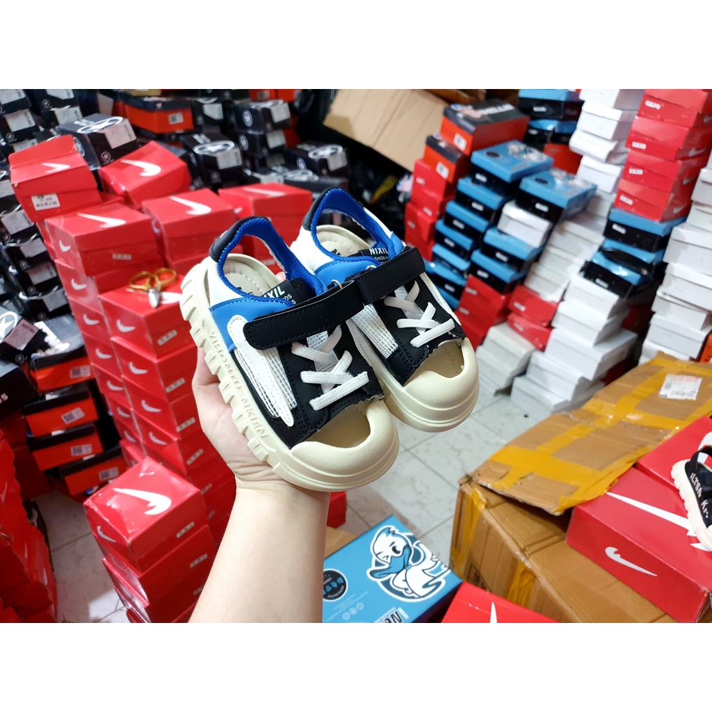 Dép sandal quai hậu mũi cao, chống vấp chống trơn cho bé trai bé gái 328
