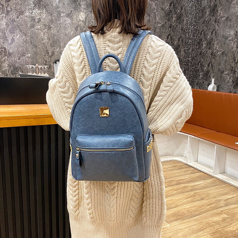 Ba Lô Da pu Mềm Đính Đinh Tán Phong Cách Retro Hong Kong Đơn Giản Hợp Thời Trang Dành Cho Nữ