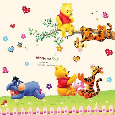 Decal dán tường combo 2 tranh pooh vui chơi + pooh đu cây