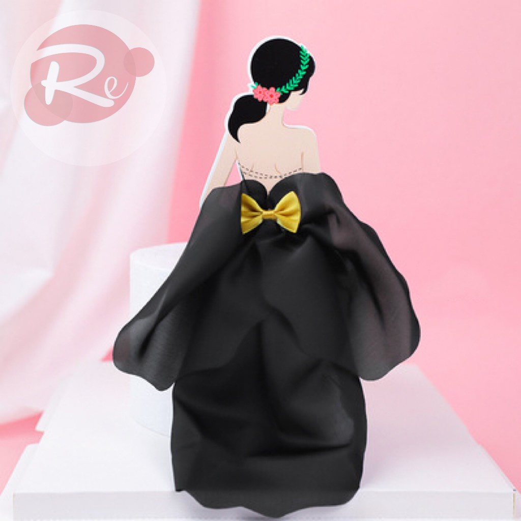 [SIÊU RẺ❤️] – Cô gái quay lưng - Trang trí bánh sinh nhật bánh kem